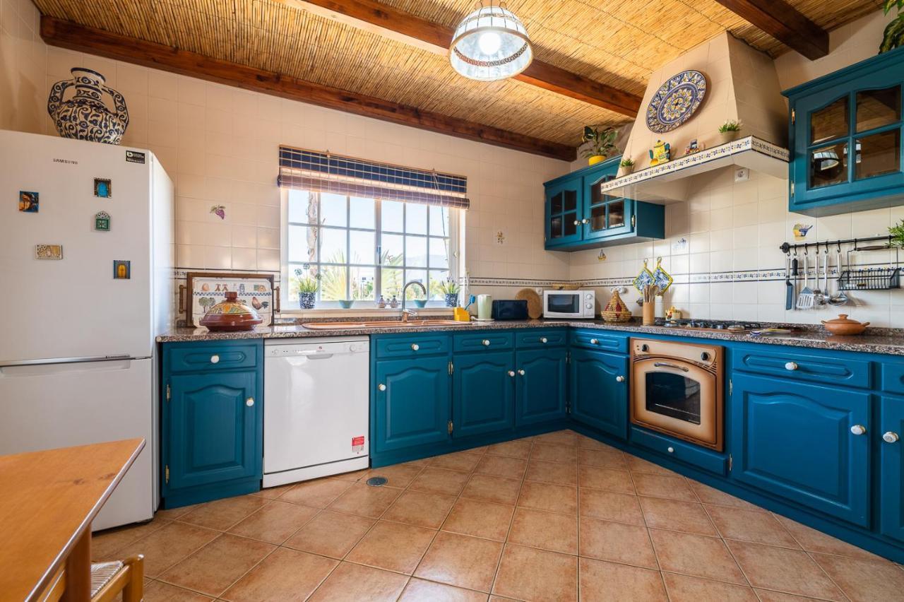 Villa Oasis Galé - 4bed with free wifi, AC, private pool, 5 min from the beach Albufeira Esterno foto