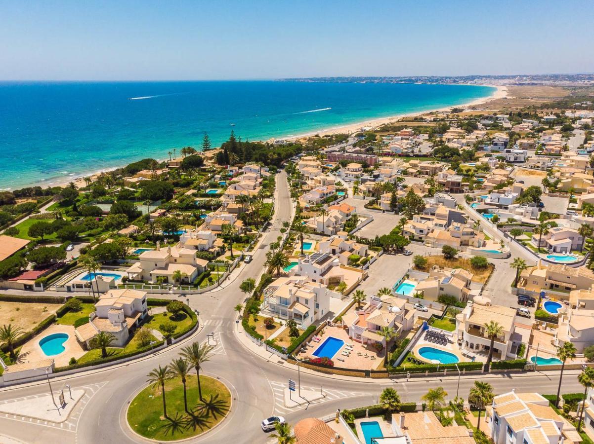 Villa Oasis Galé - 4bed with free wifi, AC, private pool, 5 min from the beach Albufeira Esterno foto