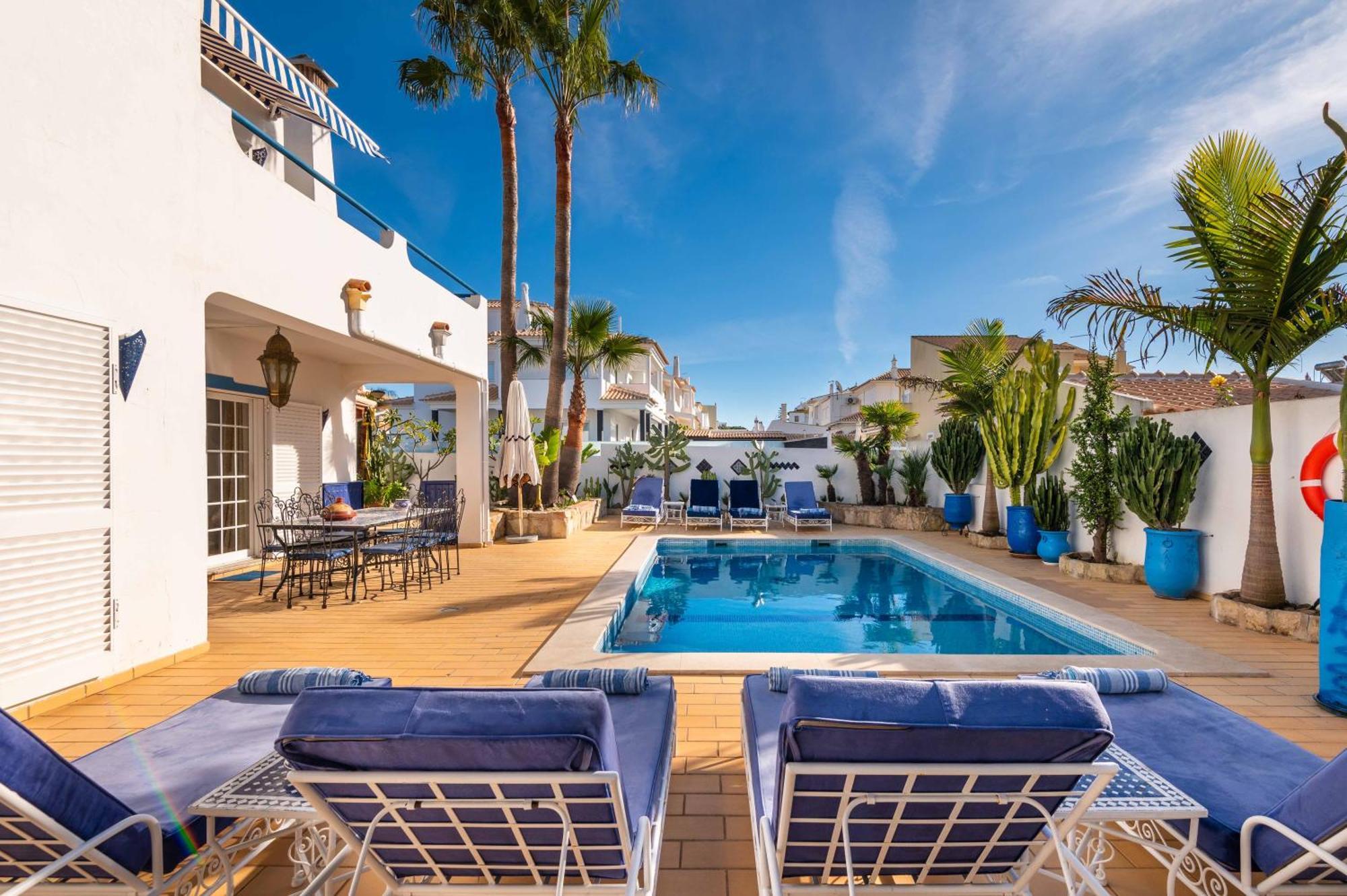 Villa Oasis Galé - 4bed with free wifi, AC, private pool, 5 min from the beach Albufeira Esterno foto